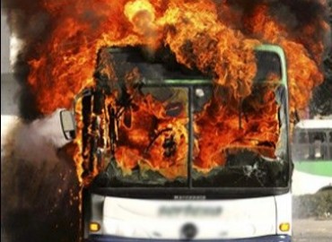 пожар в троллейбусе, автобусе, трамвае - фото - 1