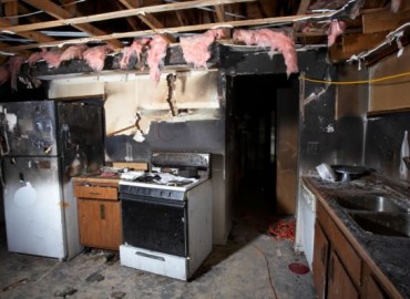 пожар на кухне - фото - 1